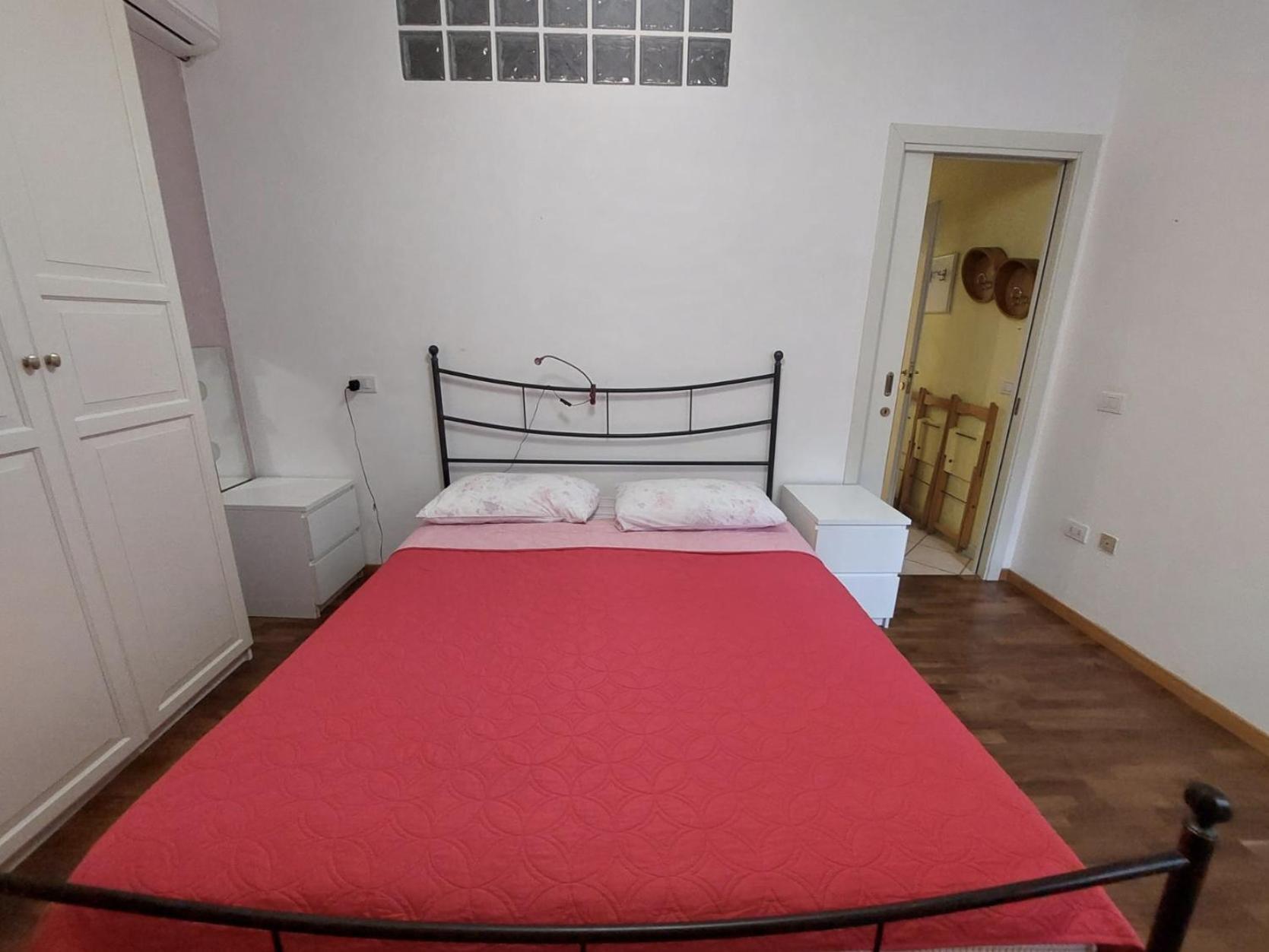 Ferienwohnung Bilocale Centro Storico Pesaro Exterior foto